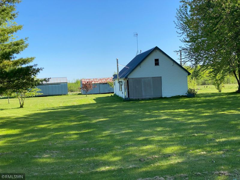 16534 Carnie Rd, Hinckley, MN 55037