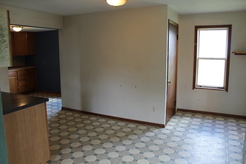 23858 Howard St, Independence, WI 54747