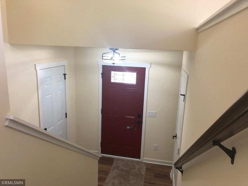 39147 Harder Pw, North Branch, MN 55056
