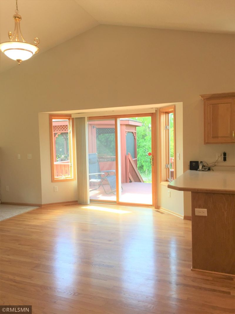 27476 Nester Ave, Lindstrom, MN 55045