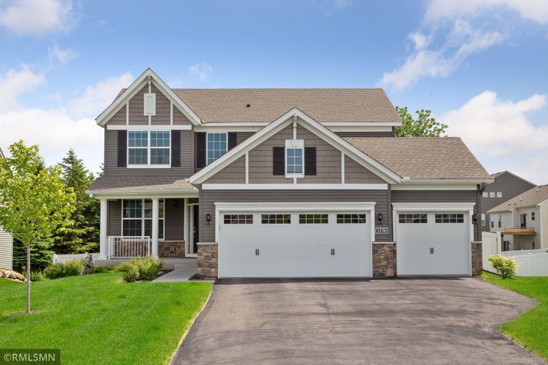13781 Apollo Way, Rosemount, MN 55068