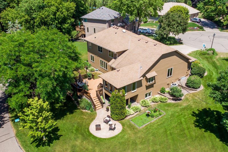 13715 60th Pl N, Plymouth, MN 55446