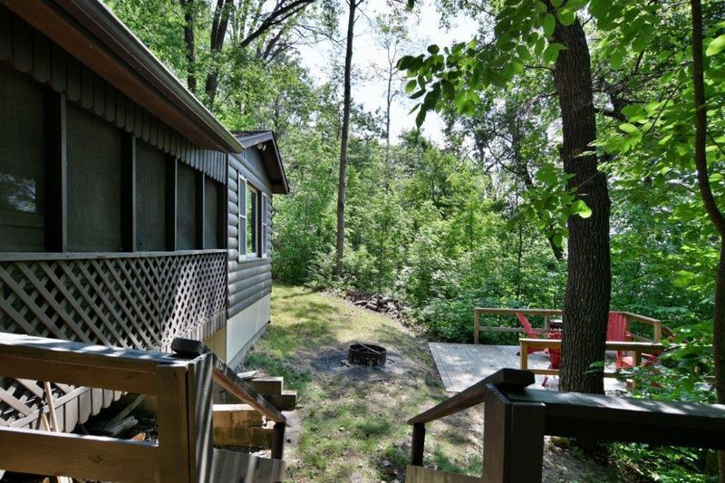 1641 Niles Ln, Centuria, WI 54824
