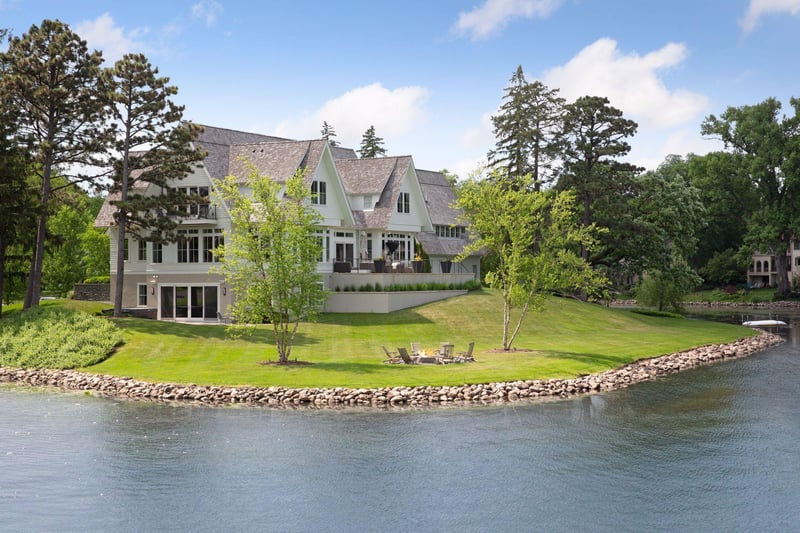 4805 E Sunnyslope Rd, Edina, MN 55424
