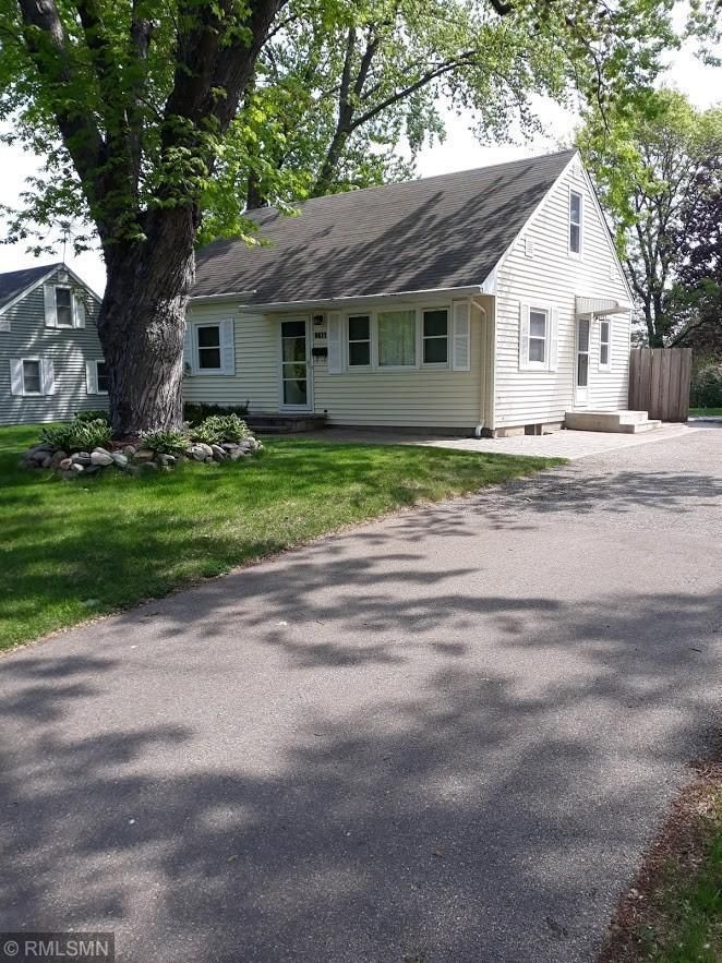 8611 Russell Ave S, Bloomington, MN 55431