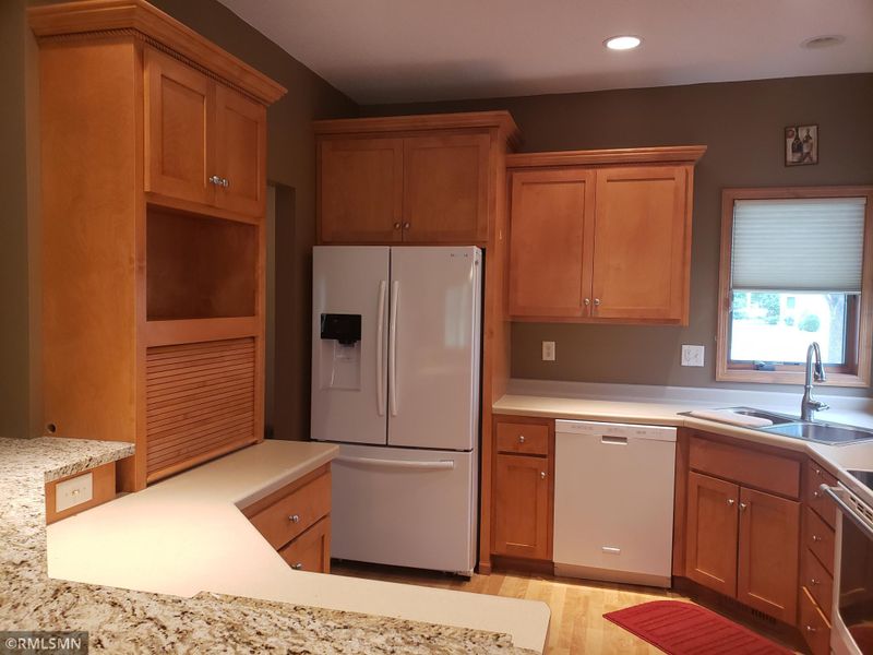 1826 Bohmbach Dr, Red Wing, MN 55066