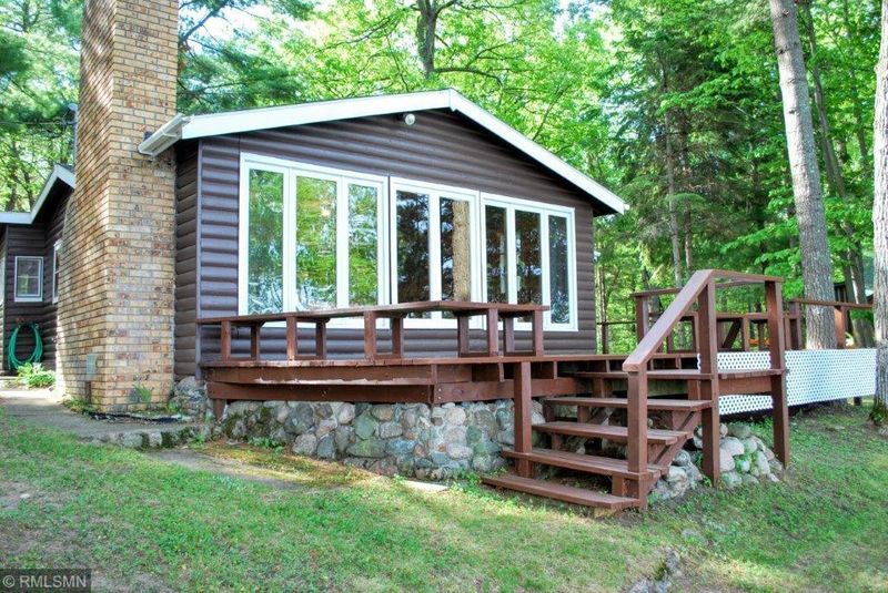 8241 Paradise Beach Rd, Brainerd, MN 56401