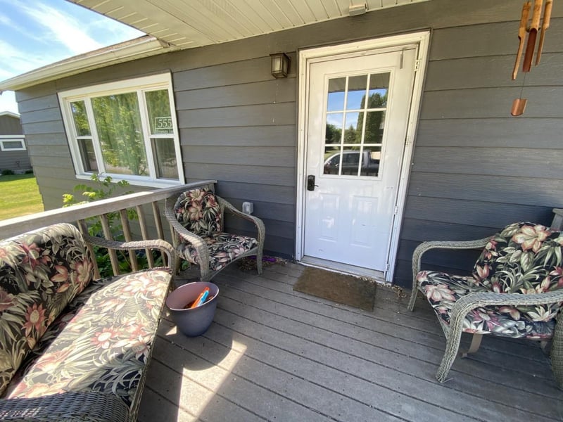 555 Minnesota Ave, Wendell, MN 56590
