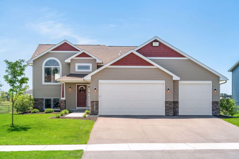 20119 204th Ave, Big Lake, MN 55309