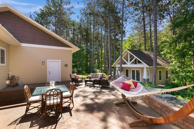 19375 Woods Edge Trl, Brainerd, MN 56401