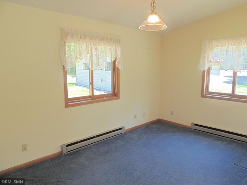 19081 Spencer Rd, Brainerd, MN 56401