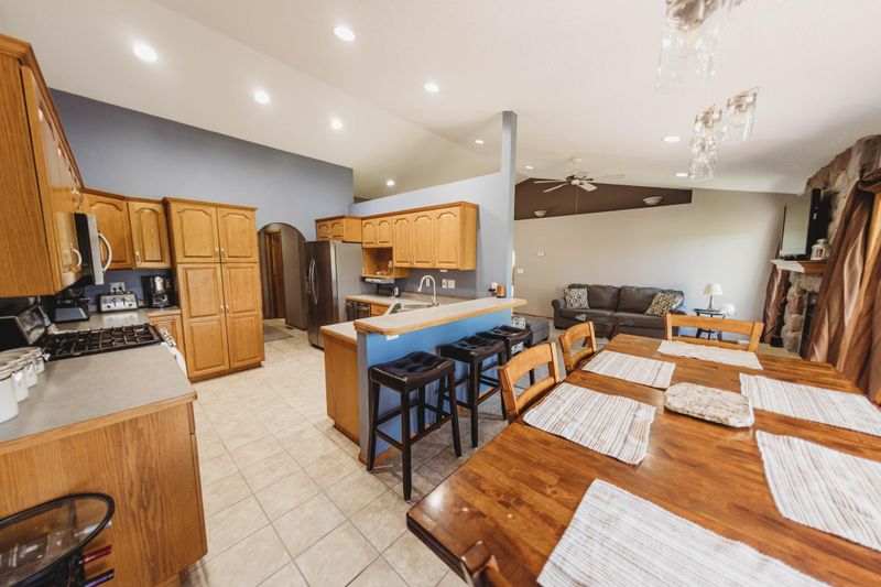 556 Lee St NE, Owatonna, MN 55060