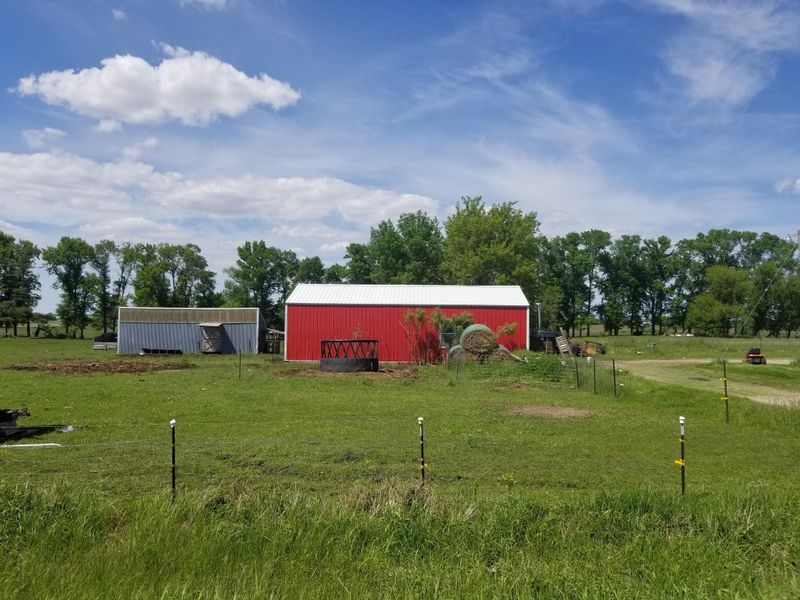 18832 560th St, West Concord, MN 55985