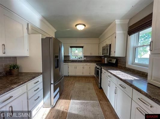 207 6th Ave NE, Mapleton, MN 56065