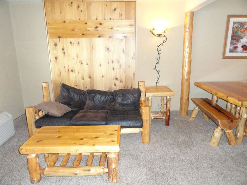 6373 Wynne Creek Dr #211, Biwabik, MN 55708