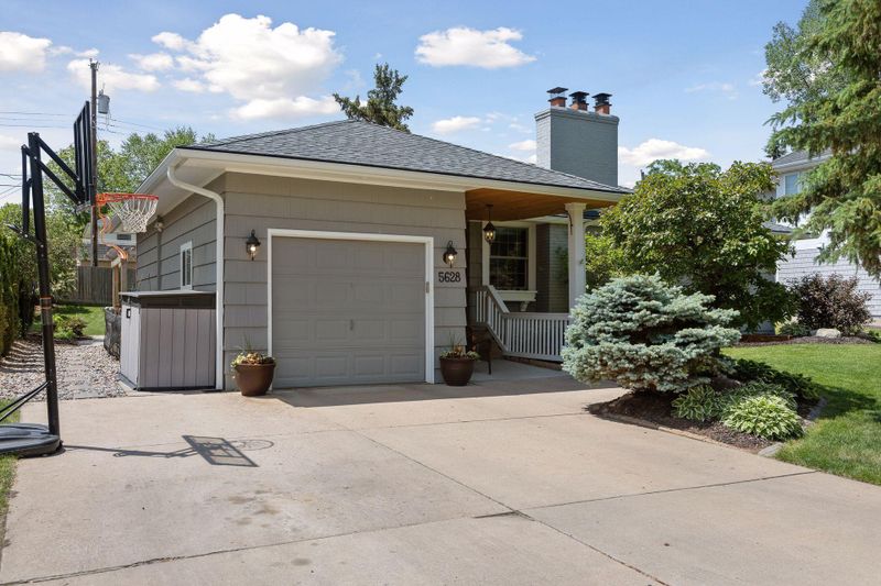 5628 Beard Ave S, Edina, MN 55410