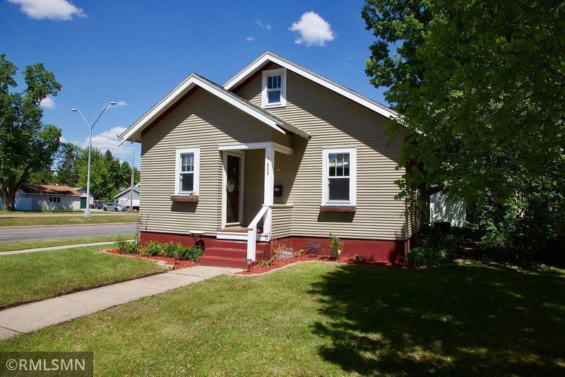 1002 14th Ave S, Saint Cloud, MN 56301