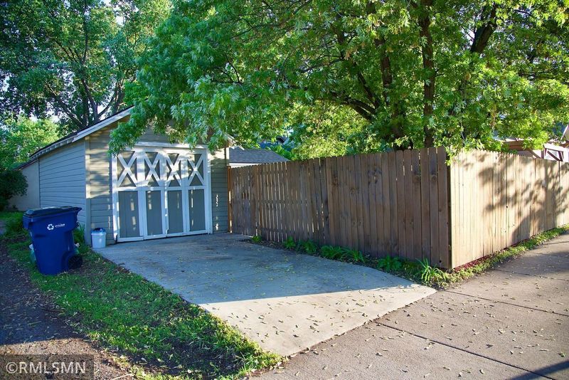 1002 14th Ave S, Saint Cloud, MN 56301