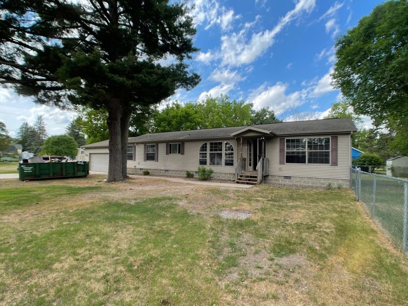 311 5th St NE, Crosby, MN 56441