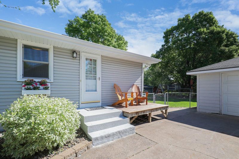 5848 Regent Ave N, Crystal, MN 55429
