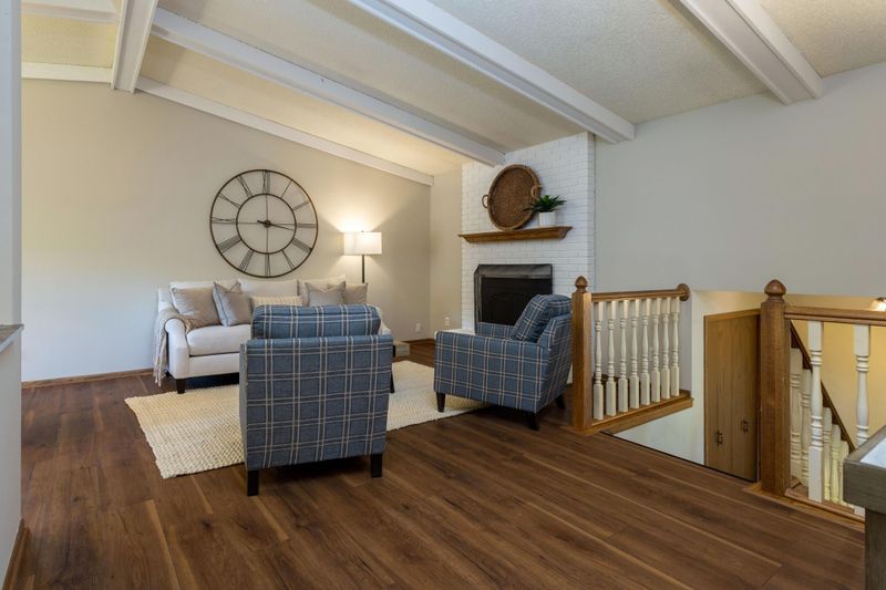 6911 Crest Dr, Maple Grove, MN 55311