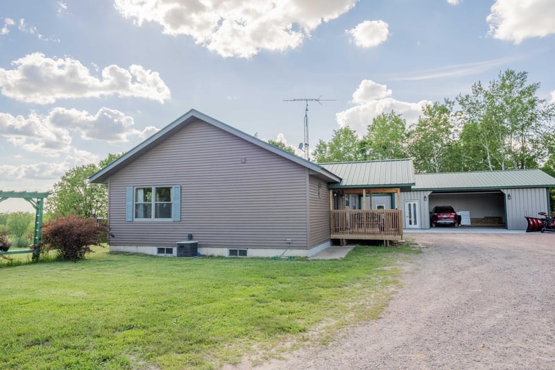 N14438 Valleybrook Ln, Osseo, WI 54758