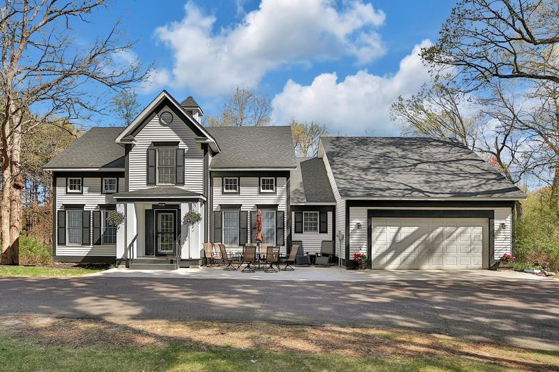 7204 407th St, North Branch, MN 55056