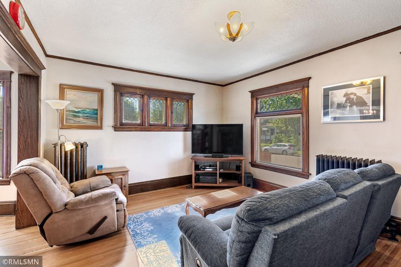 612 E 37th St, Minneapolis, MN 55407
