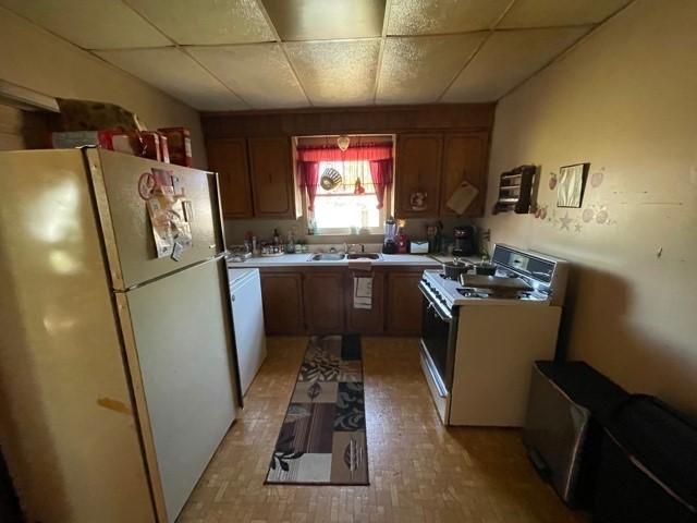 5818 Banks Ave, Superior, WI 54880