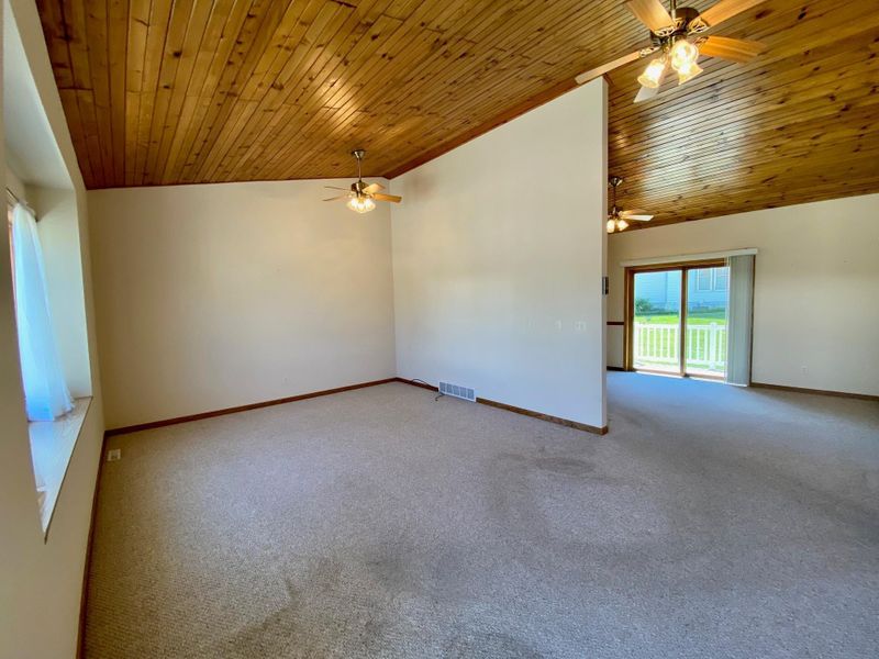 300 W Melby, Mabel, MN 55954