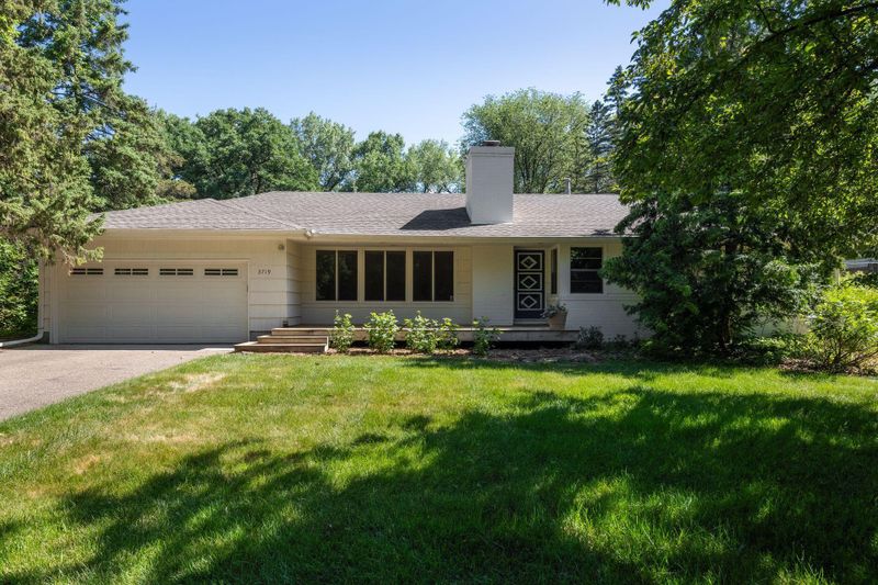 3719 Cardinal Rd, Minnetonka, MN 55345