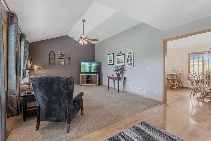 21660 Potawatomi St NW, Anoka, MN 55303