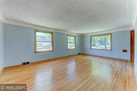 5145 43rd Ave S, Minneapolis, MN 55417