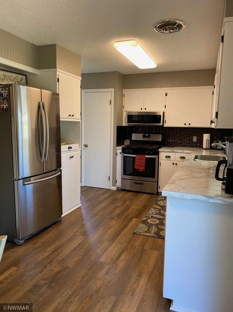 919 5th St NE, Fosston, MN 56542