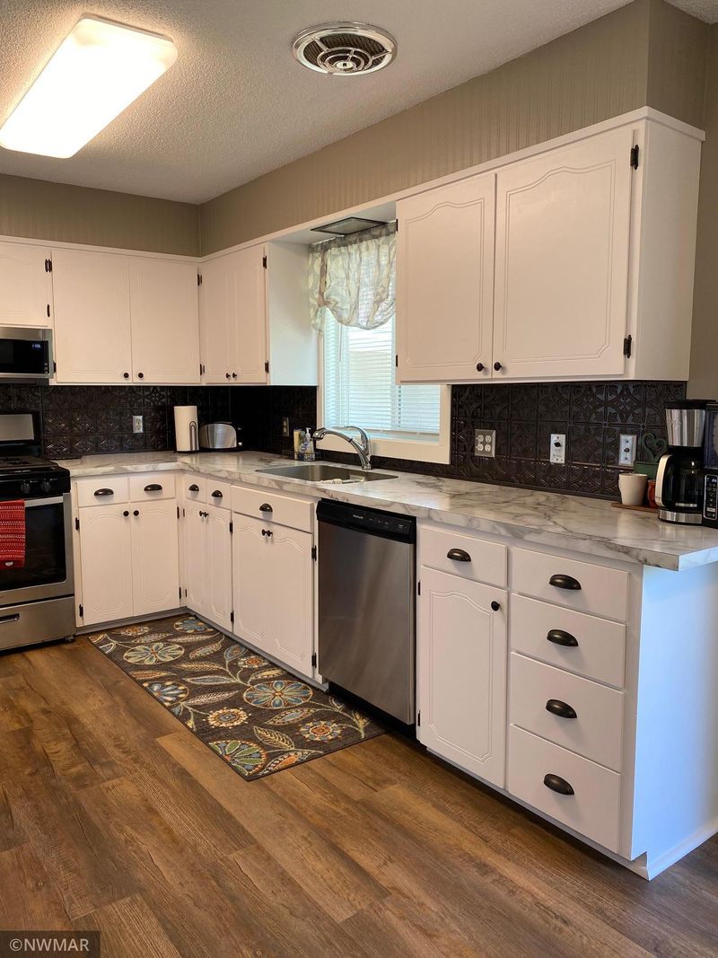 919 5th St NE, Fosston, MN 56542