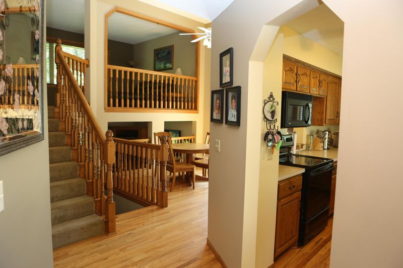 12145 Kenyon Ct NE, Blaine, MN 55449