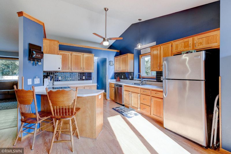 22650 Vintage St NW, Saint Francis, MN 55070
