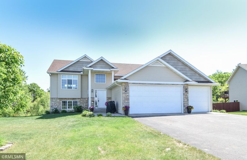 20434 June Grass Dr, Big Lake, MN 55309