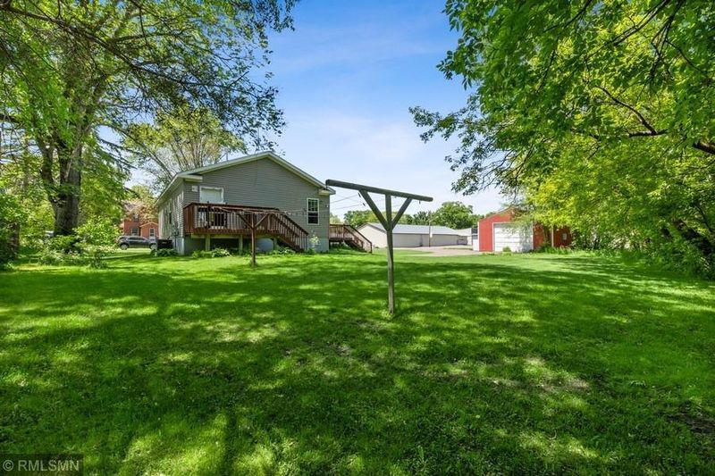 306 Central Ave S, Milaca, MN 56363