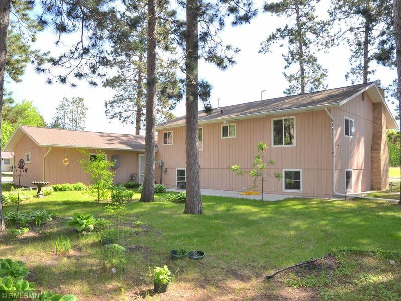 1417 Fish Hook Ave, Park Rapids, MN 56470