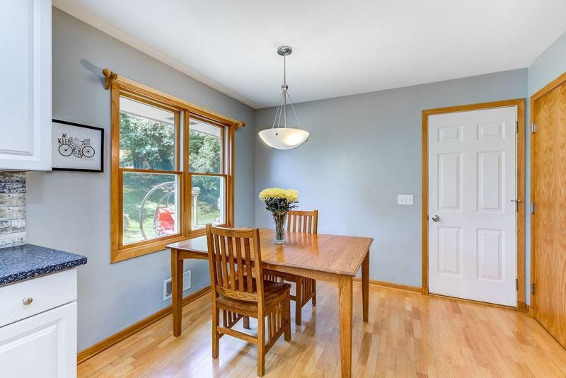 13503 Bellevue Dr, Minnetonka, MN 55345
