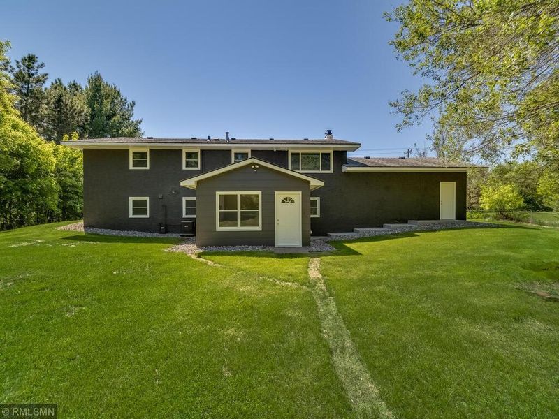17523 Round Lake Blvd NW, Andover, MN 55304