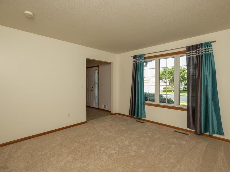 2662 Boulder Ridge Dr NW, Rochester, MN 55901