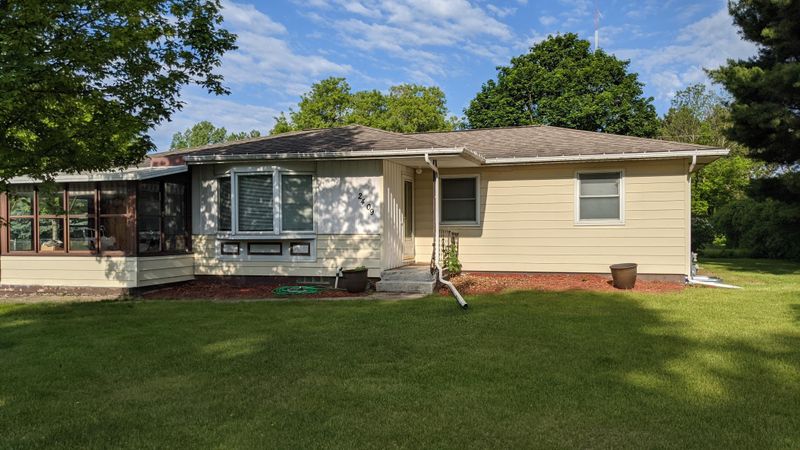 2409 Pearl Ct SE, Rochester, MN 55904