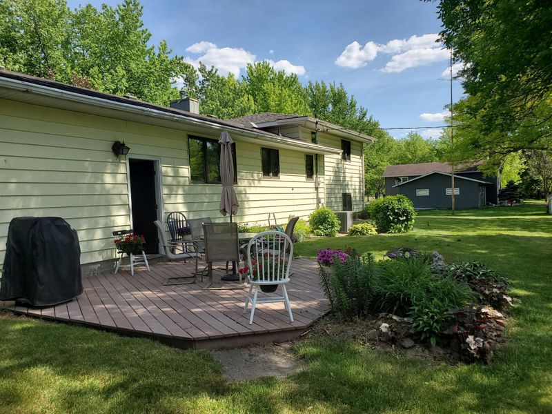 113 Sunrise Ln, Prinsburg, MN 56281