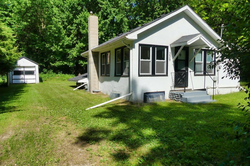 339 Cedar Rd, East Bethel, MN 55092