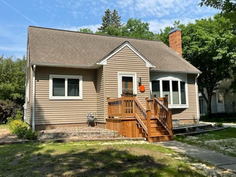 1305 2nd St NW, Austin, MN 55912