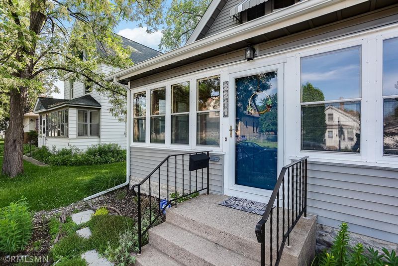 2211 Monroe St NE, Minneapolis, MN 55418