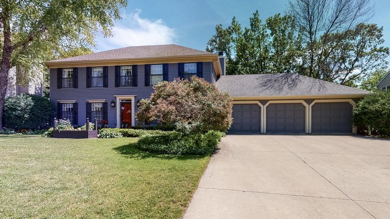 1429 Woodview Ln SW, Rochester, MN 55902