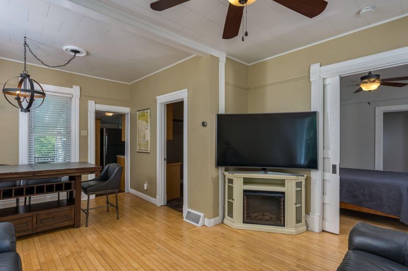 648 E Vine St, Owatonna, MN 55060